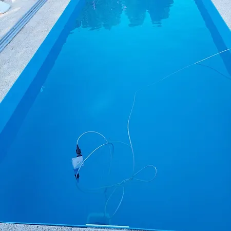 Schoenes Mit Grossem Pool 4 Km Zum Balaton *