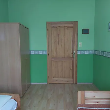 Schoenes Mit Grossem Pool 4 Km Zum Balaton Holiday home Balatonszentgyorgy