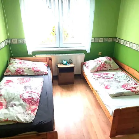 Feriehus Schoenes Mit Grossem Pool 4 Km Zum Balaton
